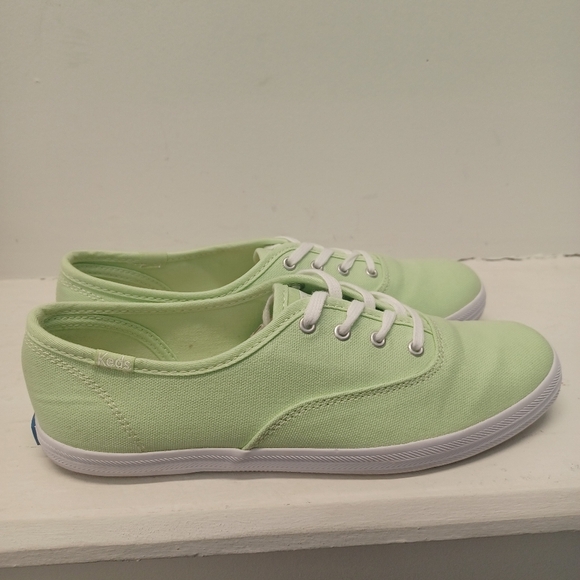 Keds - Women's Size US 7 Patina Li.e Green Low Cut Sneaker Shoe - Picture 9 of 12
